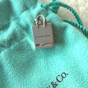 TIFFANY & CO. Sterling silver Shopping Bag Charm